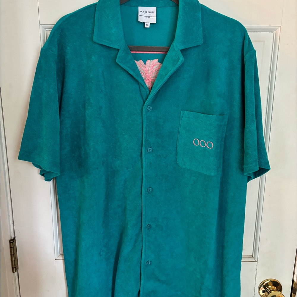 Vibrant Teal Men's Casual Button Down Shirt